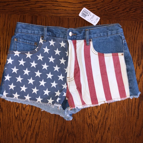 Forever 21 USA Shorts - Picture 1 of 2